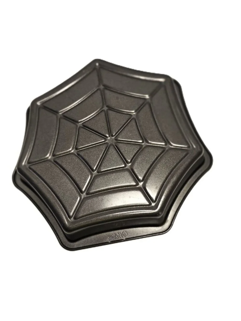 Share Wilton Spider Web Cake Pan 2014 Halloween Non-Stick 10